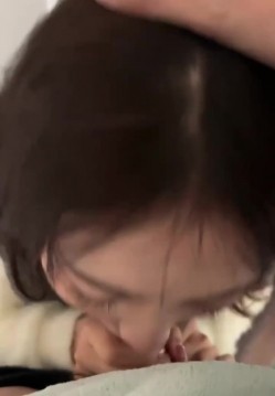 河北超高颜值女神_张舒怡_私密流出_钟爱深喉口交_车内楼梯间沙发到处开舔_分手被渣男全网曝光！ 截图8