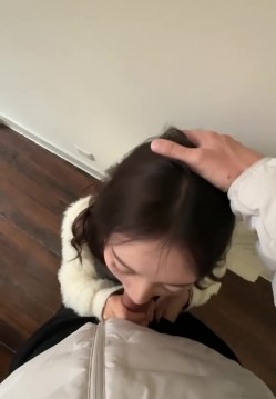 河北超高颜值女神_张舒怡_私密流出_钟爱深喉口交_车内楼梯间沙发到处开舔_分手被渣男全网曝光！ 截图11