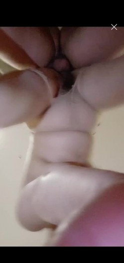 国产极品吊钟大奶熟女剧情勾搭酒店男管理 啪啪无套中出，花样百出 截图12