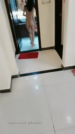 你的梦中情人月儿高颜值美女沙发啪啪，特写口交上位骑坐抱起来大力猛操 截图2