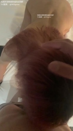 杭州炮哥真实约炮日记《红发女大学生》《约啪咖啡主理人》本地中专极品黑丝制服反差女，妹子有点骚 截图14