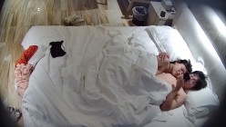 性瘾女友爱裸睡欲求不满翻来覆去缠着男友要啪啪 漏点较多 也挺有看点的 眼镜妹比男人更好色 截图10
