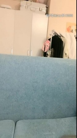 性感F巨乳可爱风【安琪拉】妹妹，闺房发奶骚，酥酥软软的胸，猫咪都凑过来踩了，揉奶吸奶 很是诱惑！ 截图1