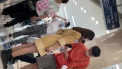 大神偷拍美女裙底风光 ️CD2218SR级！医院看病的筷子腿小姐姐前后CD气质黑丝美腿骚货 截图2