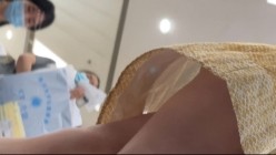 大神偷拍美女裙底风光 ️CD2218SR级！医院看病的筷子腿小姐姐前后CD气质黑丝美腿骚货 截图7