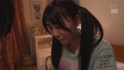 MIDV-041 パンチラで誘惑するからかい上手な妹 石川澪 截图3