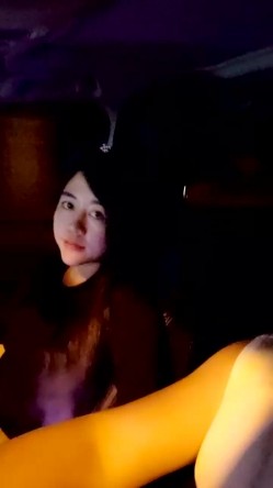 【妖精霍霍】从家中阳台到户外野战，还要车震，极品尤物御姐，美乳白虎，彻底放飞了自我 截图10