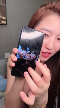 国产A片美女网红【沈樵】 丝袜高跟性感裸舞道具自慰与粉丝互动 截图10