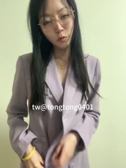 天生婊子爱露出爱调教人妻母狗「彤彤乖」全量推特资源 绿帽鞭打媚药角色扮演 截图3