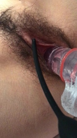 ️涉世未深单纯学生妹网恋，现实约会套路被小胖死猪玩，各种玩弄啪啪，内窥镜看子宫 截图15