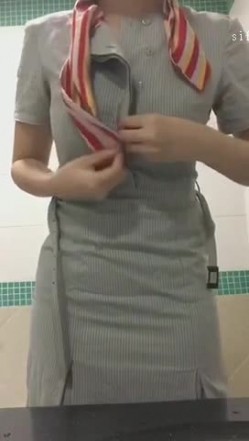 【真实空姐】各大航空美丽空姐不欲人知的真实反差 截图5