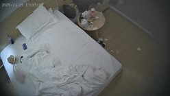 酒店偷拍 连续两天入住情侣气质甜美又身材不错的美女喜欢上位榨取男友精液 截图6