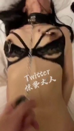 推特大神『惊蛰达人』重度空姐爱好者啪啪流出 胯下承欢的极品空姐制服女神 截图12