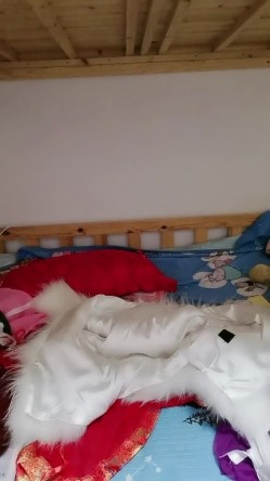 哺乳期性感的奶妈 颜值高身材好奶子翘挺镜头前喷奶好刺激 道具抽插骚穴自己抠骚逼 跟狼友互动撩骚刺激 截图1