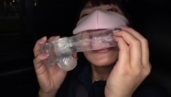 261ARA-578 【マスク美女】【恥ずかしがり屋】小動物系の歯科衛生士が来てくれましたｗ『ムラムラが止まらない！仕事が手につかないｗ』重病なのでエッチな診察を開始します！急を要するので激しい治療になるでしょうｗ【キュートボディ】【白衣プレイ】フェラが格別にうまい！ジュポジュポですよｗパイパンマ●コが終始ピクピクってイキまくり！治療のはずが…逆に悪化しているよｗムラムラがイクイクにフェーズ移行しているSEXを見逃すな！ 截图3