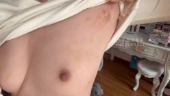 推特西安夫妻主，追求及时行乐的生活「Kiy夫妻」户外调教淫妻，滴蜡捆绑踩头后入，白天车上口交，剧情合集 截图13