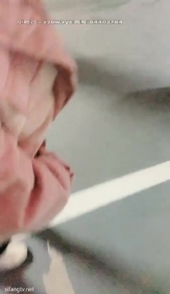 极品骚浪美少女【颜射颜射女神】极品美女带骚货闺蜜情趣房玩4P激情轮操 各种操逼器械轮番上阵 高清源码录制 截图5
