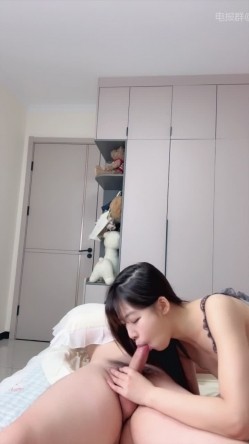 ️最新录制【月野兔】超骚女学生红色丝袜情趣长发淫荡学姐天生炮架子 截图10