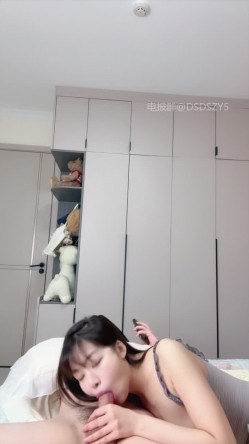 ️最新录制【月野兔】超骚女学生红色丝袜情趣长发淫荡学姐天生炮架子 截图12