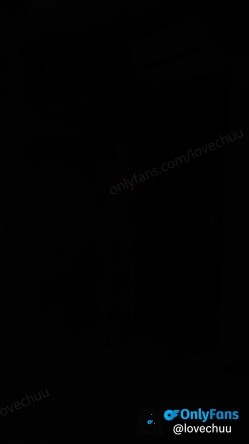 明星颜值白富美女神『츄츄_lovechuu』多人啪啪，超颜值极品女神堕落 疯狂榨精高潮浪叫 疯狂冲刺女神小蜜穴 截图2