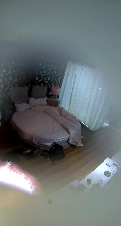 校园附近特色房年轻学生情侣开房爱爱苗条眼镜女友很疯狂女上位猛坐小青年的家伙挺长的 截图14