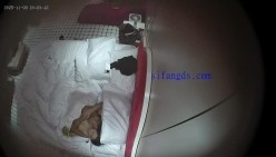 酒店偷拍 打工情侣周日下班幽会妹子挺会玩的把脚缠在男友脖子上这样能插入更深更爽 截图12