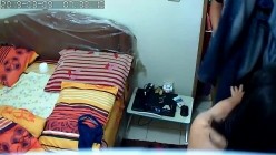 家庭摄像头偷拍录像合集第2期53V 亮点 女友给摸奶不给脱内裤真憋 截图5