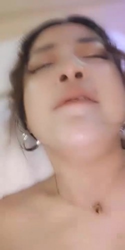 真骚货主播校花逃课操逼 被内射两炮还不满足 去厕所自慰喷潮呻吟“再给我一次高潮”骚话不断 截图14