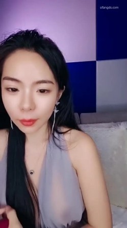 颜值骚少妇【猫九】一个有性瘾的女人，大尺度掰逼给狼友打飞机，自慰潮喷喷到天花板，绝对精彩 截图7