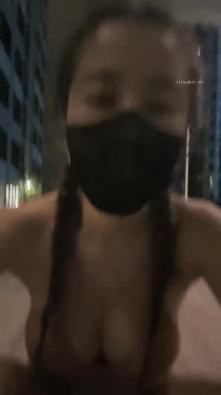 重磅，火爆健身尤物，【健身桃桃】，高端场会牛郎嗑药操喷，欲望得到了充分释放，水不停，被操的高潮好多次 截图2