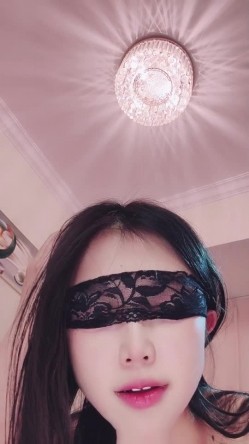 甜美校花【小奈美美】顶级裸舞~上帝视角~掰穴道具~爽 截图9