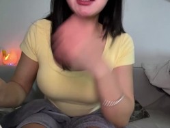 网红熟女【蜜桃】极品御姐瑜伽私拍全裸诱惑 截图1