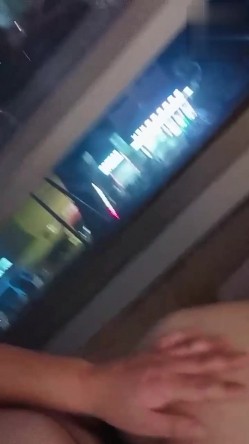 微胖土豪酒店落地窗前~玩弄内射身材极品模特~清清楚楚看到外面~想让别人看见~又怕别人看不见~ 截图12