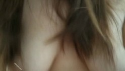 云盘高质露脸泄密，对话淫荡，塘沽区大奶反差漂亮母狗【张莹莹】不健康私拍流出 截图10