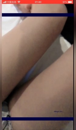 极品高颜值网红【可爱多多】空姐制服，情趣肚兜，黑丝情趣，勾搭足浴师啪啪，捆绑，特写灌满精液鲍鱼 截图5
