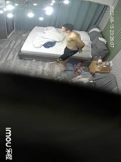 最新流出乐橙酒店偷拍 ️学生情侣每次打完撸啊撸就开始草，姿势还挺多的 截图8