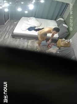 最新流出乐橙酒店偷拍 ️学生情侣每次打完撸啊撸就开始草，姿势还挺多的 截图9