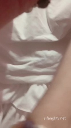 【恋物癖】一个贴满足你所有性癖，广东甜妹，【洛丽塔欢欢】，口舌特写 露脸全裸屁眼特写 舔脚定制 截图13