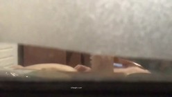 大神偷听小王子 ️ 酒店门缝偷拍情侣做爱女友被操多次高潮大声淫叫体验别样的偷窥快感 截图16