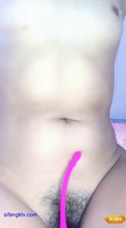 某健身房大厅总管 【是铁铁闺蜜敢敢】下海秀肌肉 自慰手指扣得湿哒哒水声好动听 截图8