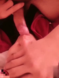 乱伦 外站大神和49岁来城里找工作（干妈）一个月的乱伦记录 截图7