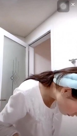 抖音美女少妇不经意间弯腰漏奶奶，最是诱惑，关键颜值都不错！ 截图4