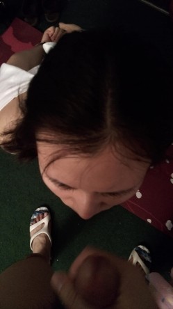 云盘高质露脸泄密！泰州顶级反差人妻少妇【吴莉莉】不雅私拍完整视图集，从销售到婚纱再到母狗调教 截图3