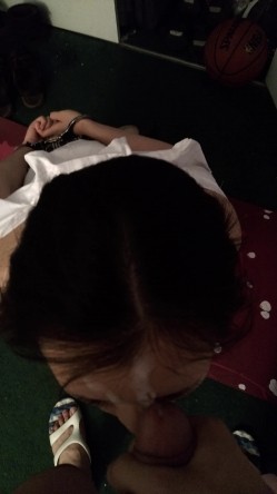 云盘高质露脸泄密！泰州顶级反差人妻少妇【吴莉莉】不雅私拍完整视图集，从销售到婚纱再到母狗调教 截图14
