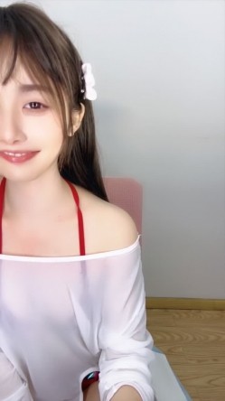 清纯古韵风，高颜值美人儿【玥玥】下海福利，饱满干净鲍鱼，看女神卖骚太爽 截图5
