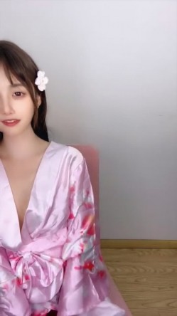 清纯古韵风，高颜值美人儿【玥玥】下海福利，饱满干净鲍鱼，看女神卖骚太爽 截图16
