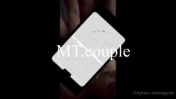 泰国绿帽情侣『magarity』OF双穴齐下私拍 男友绿帽视角拍摄女友和白人大勾八偷情 截图2