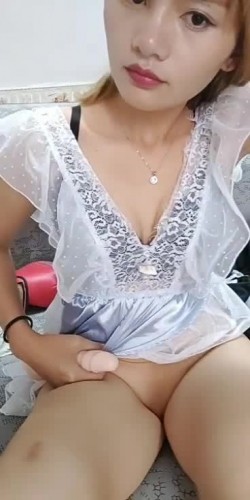 颜值不错美少妇道具自慰秀 苗条身材逼逼刮了毛道具JJ抽插 截图4