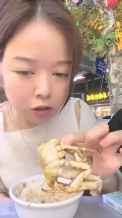 酒店女神，醉生梦死的每一天，羡煞众人，【03年安琪拉表妹】，夜店狂欢，喝醉都吐了，酒店啪啪 截图5