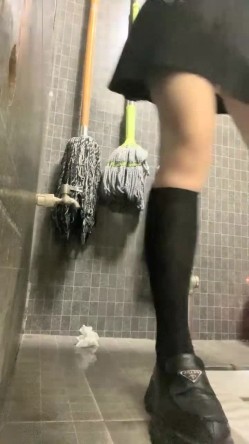 酒店女神，醉生梦死的每一天，羡煞众人，【03年安琪拉表妹】，夜店狂欢，喝醉都吐了，酒店啪啪 截图16